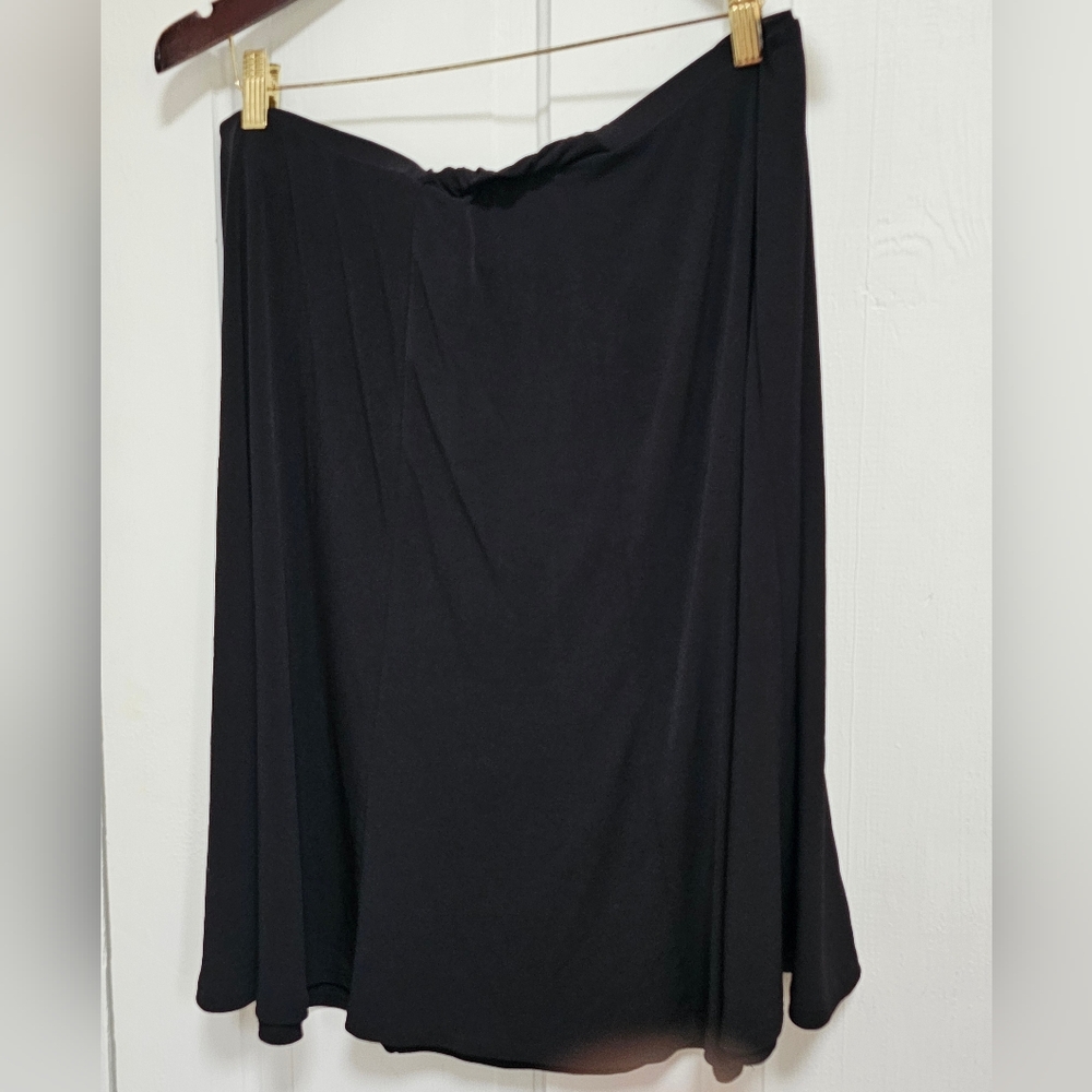 Liz & Co. Classic Black A-Line Skirt